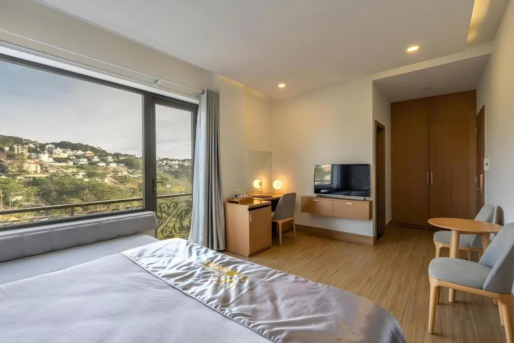 Bed in Gold View Boutique Hotel Đà Lạt