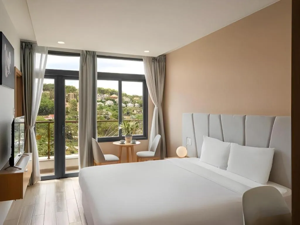 Bed in Gold View Boutique Hotel Đà Lạt