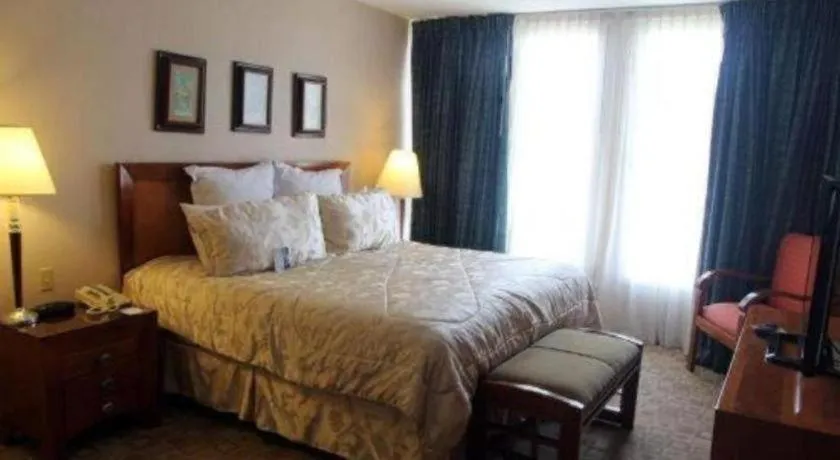 Bed in Hotel Honduras Maya