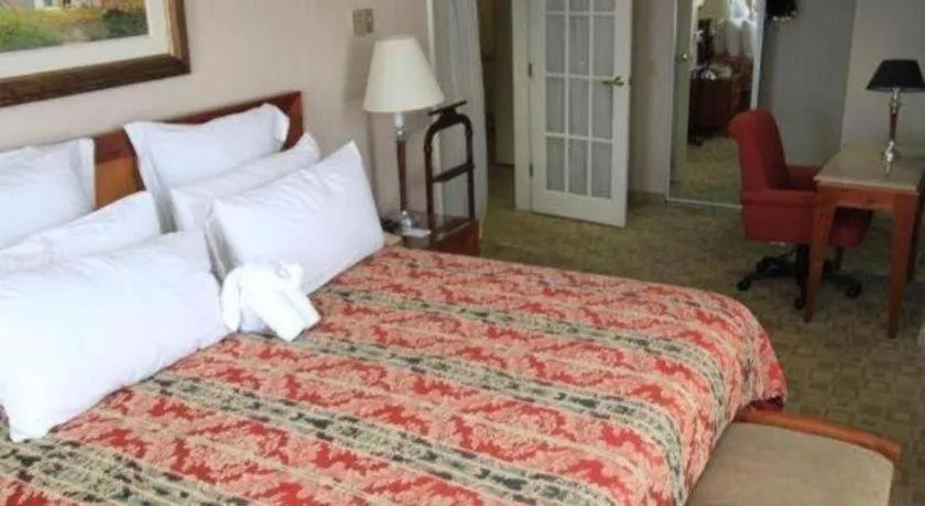 Bed in Hotel Honduras Maya