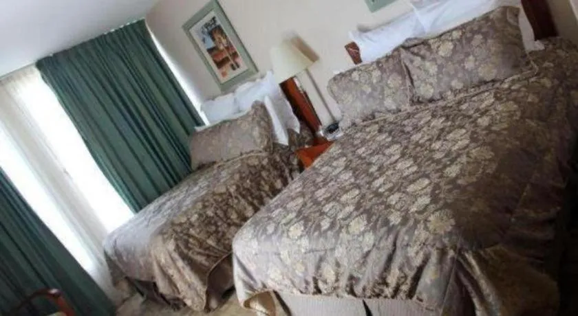 Bed in Hotel Honduras Maya