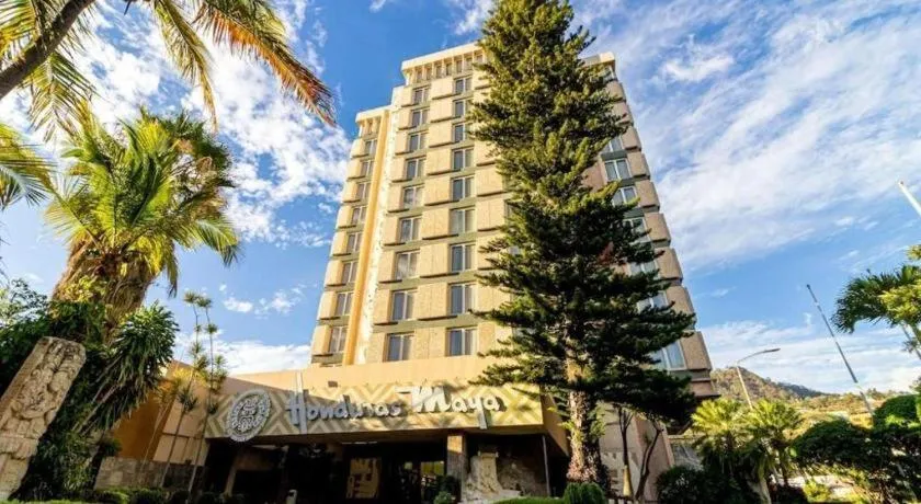 Hotel Honduras Maya