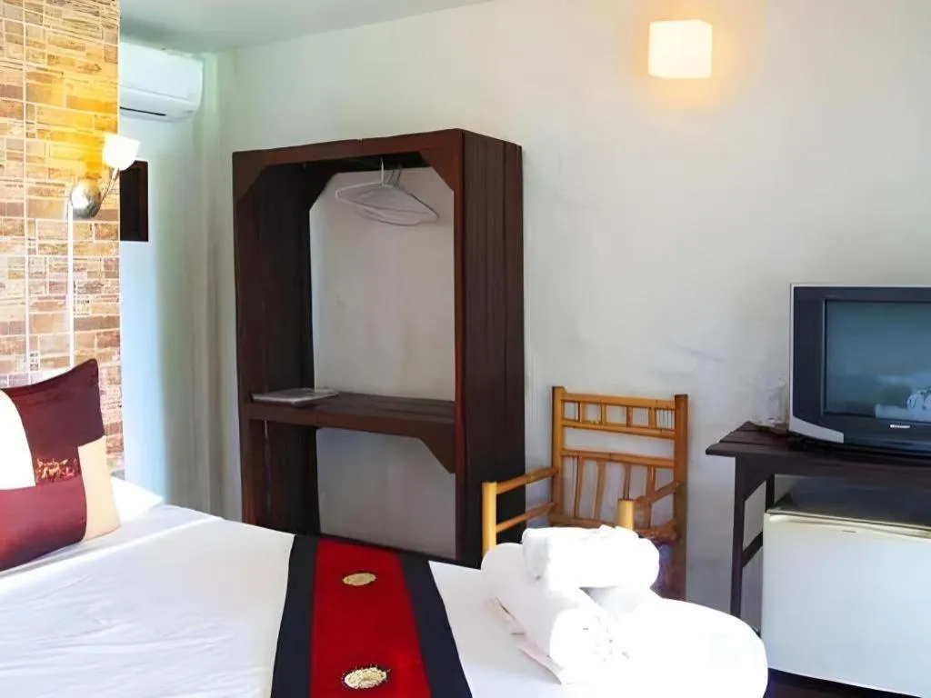 Bed in Tamarina Resort