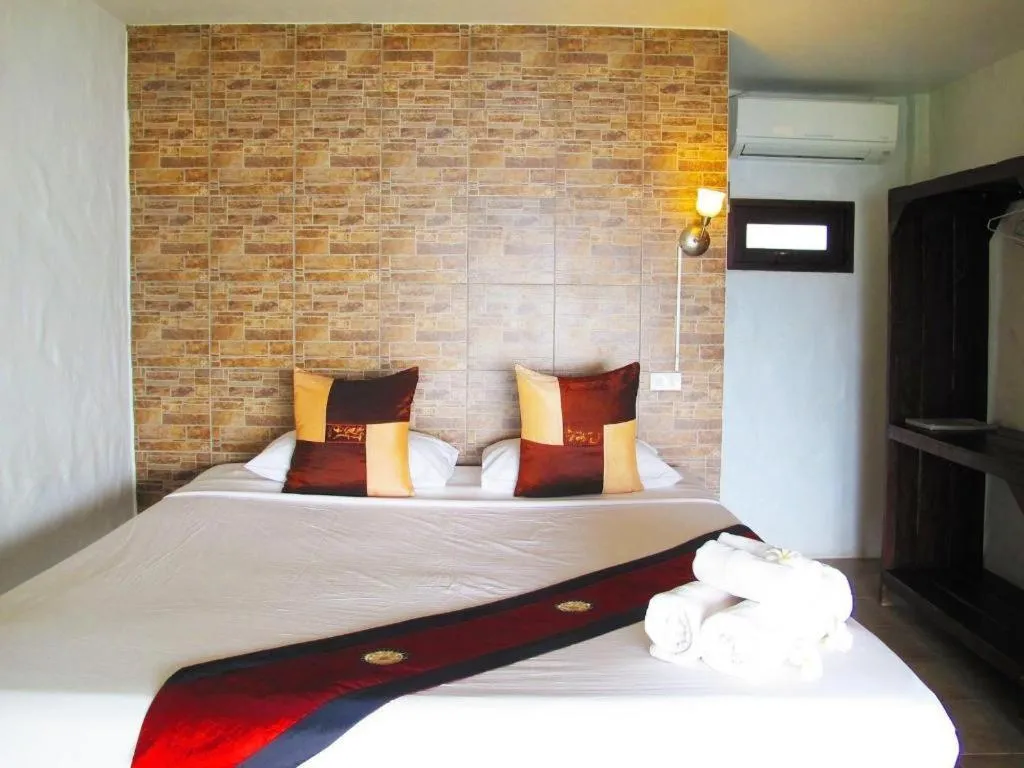 Bed in Tamarina Resort