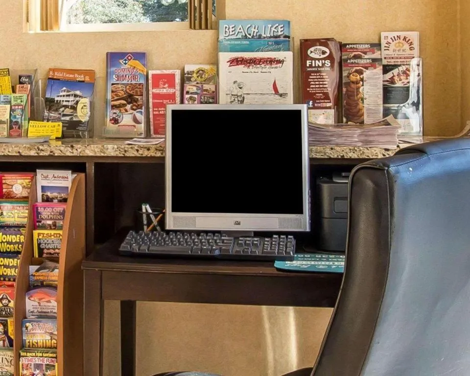 Quality Inn & Suites near Panama City Beach