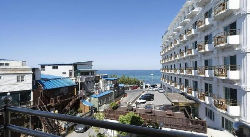 Gangneung Gyeongpodae Gangneung Motel