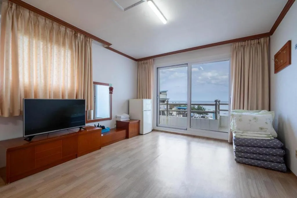 Gangneung Gyeongpodae Gangneung Motel