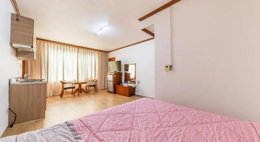 Bed in Gangneung Gyeongpodae Gangneung Motel