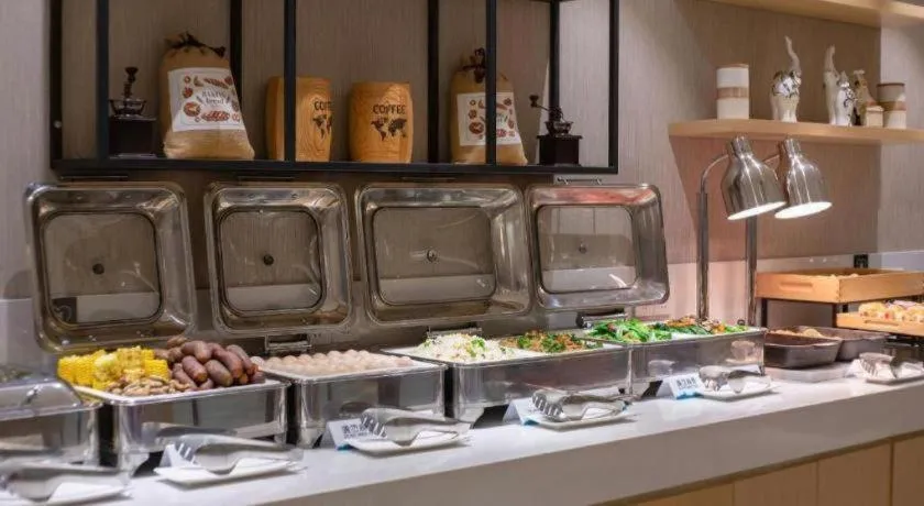 City Comfort Inn Beihai RT-Mart High Speed Railway Station