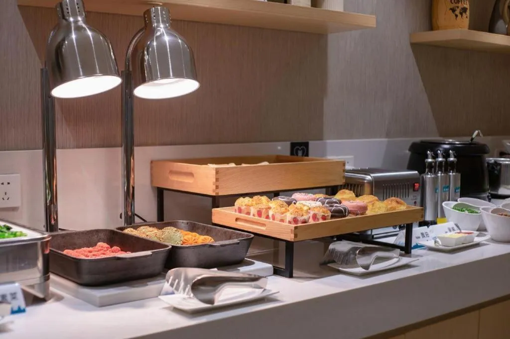 City Comfort Inn Beihai RT-Mart High Speed Railway Station