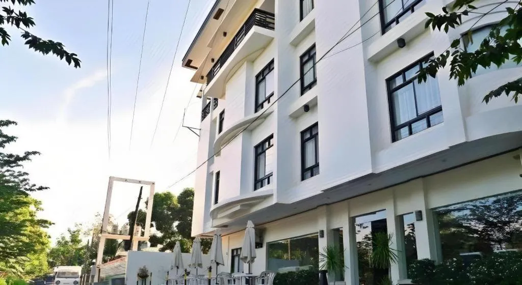 Ipil Suites Puerto Princesa