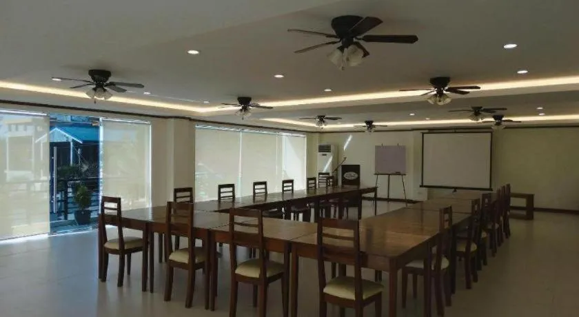 Ipil Suites Puerto Princesa