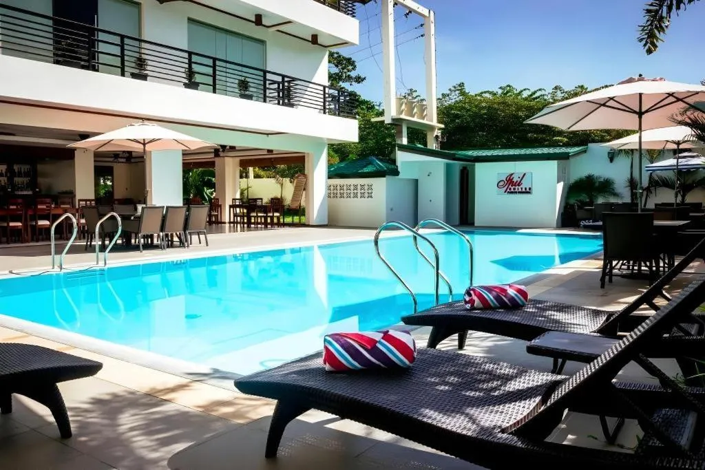Ipil Suites Puerto Princesa