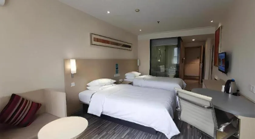 Bed in City Comfort Inn Wuhan Dongting Road