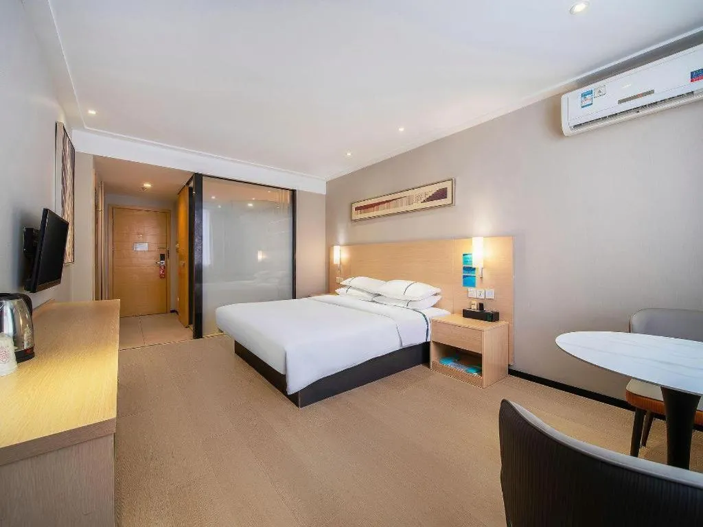 Bed in City Comfort Inn Wuhan Dongting Road