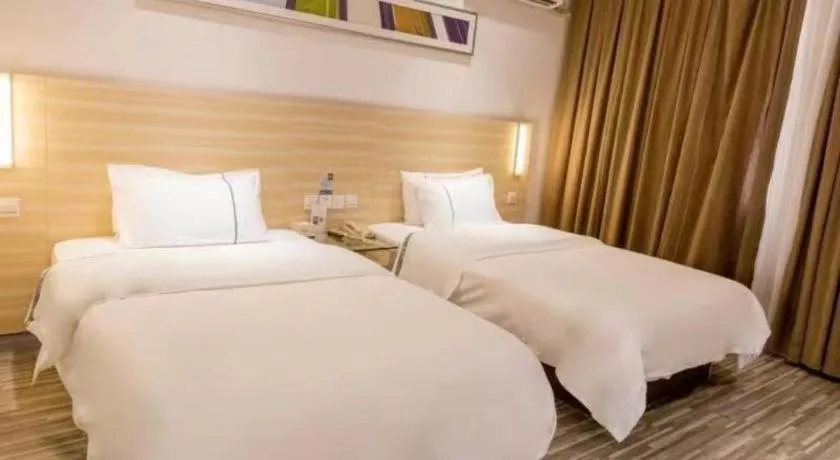 Bed in City Comfort Inn Foshan Shunde Leliu