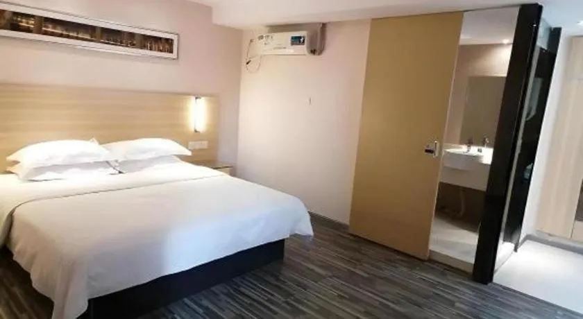 Bed in City Comfort Inn Foshan Shunde Leliu