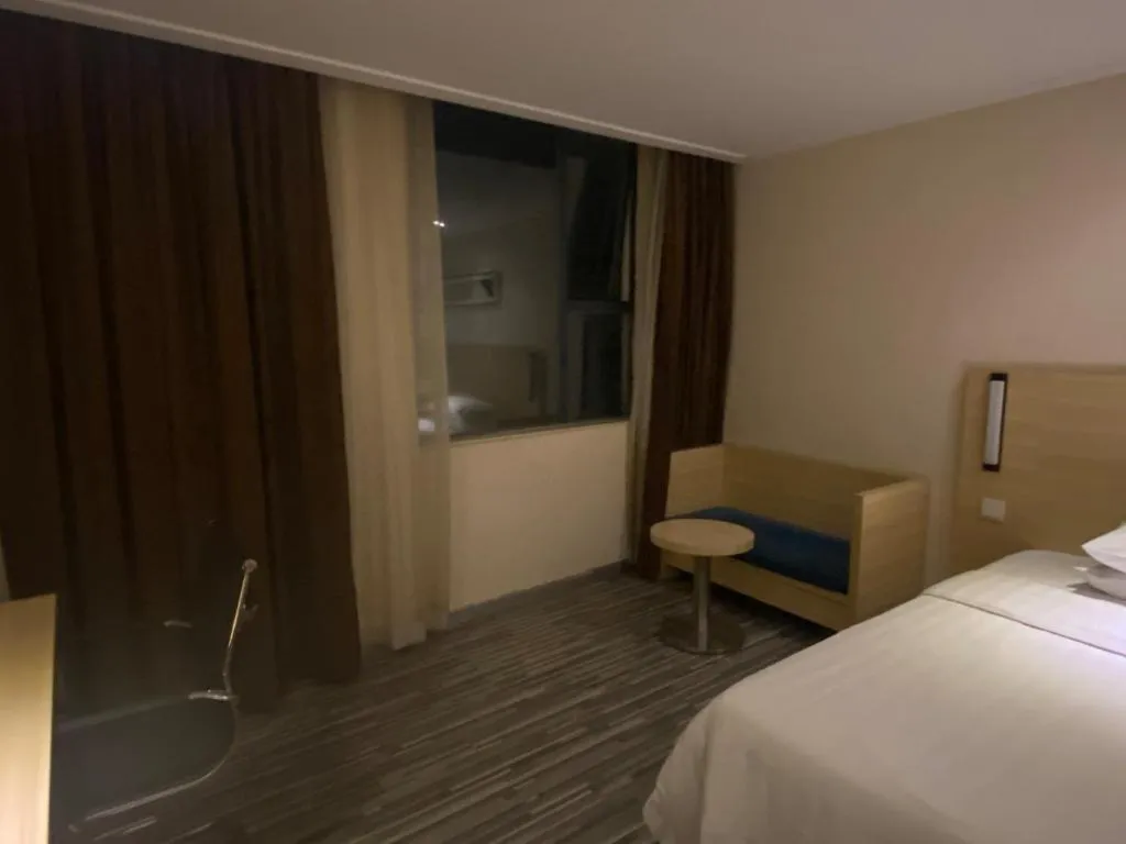 Bed in City Comfort Inn Foshan Shunde Leliu