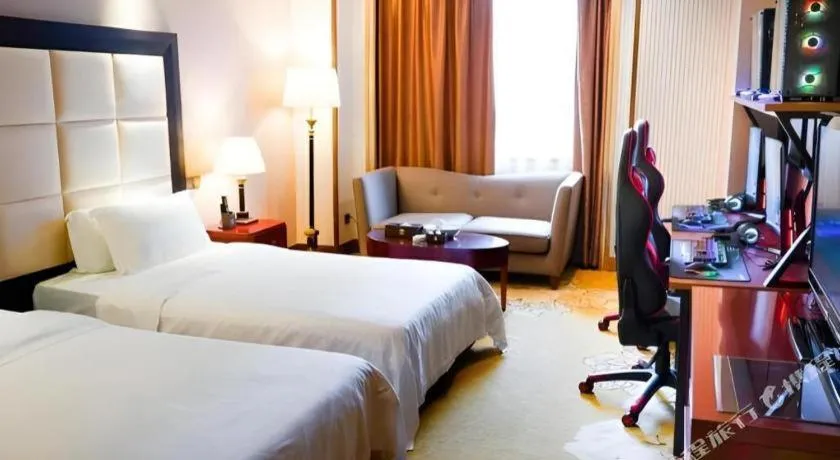 Bed in Shenzhen Bao Yue Hotel