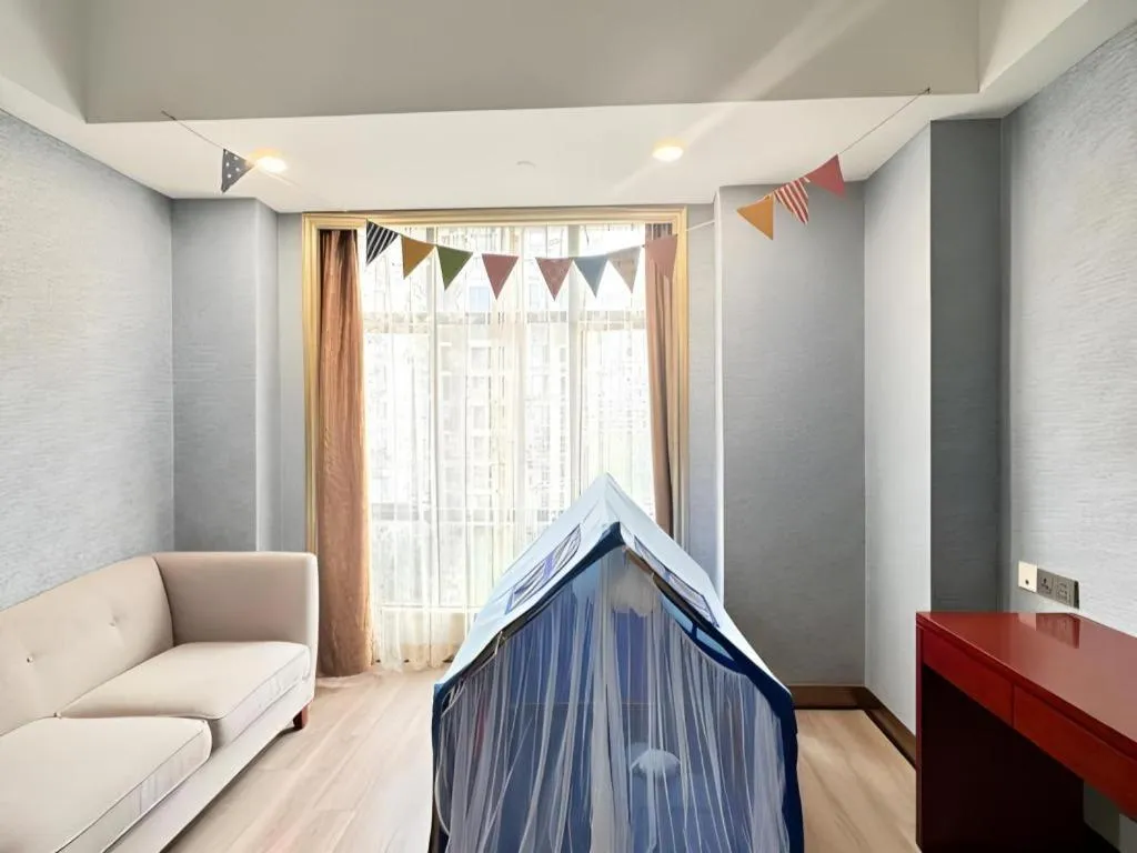 Bed in Shenzhen Bao Yue Hotel