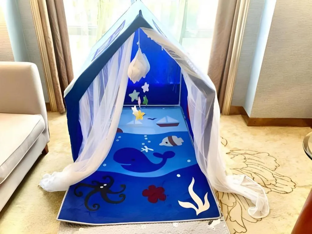 Bed in Shenzhen Bao Yue Hotel