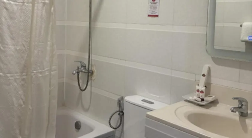 Queen Margarette Hotel