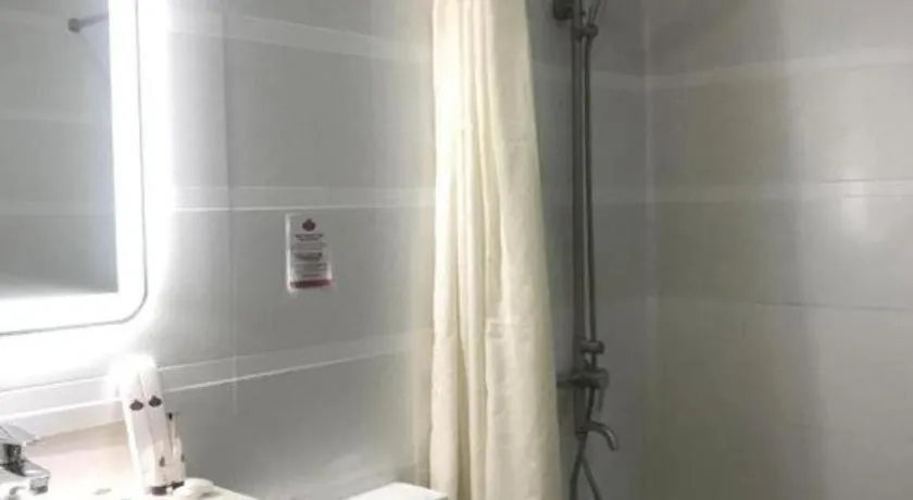 Queen Margarette Hotel