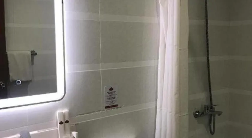 Queen Margarette Hotel