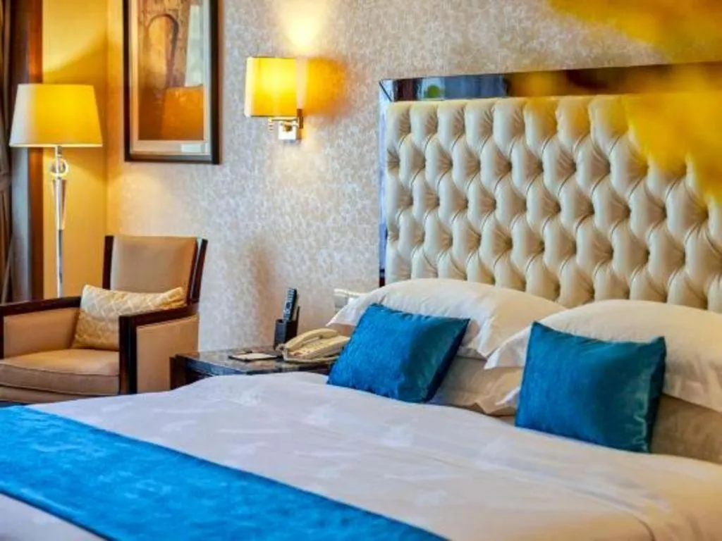 Bed in Country Garden Phoenix Hotel Yunfu