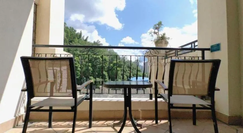 Country Garden Phoenix Hotel Yunfu