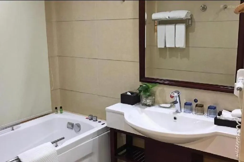 Country Garden Phoenix Hotel Yunfu