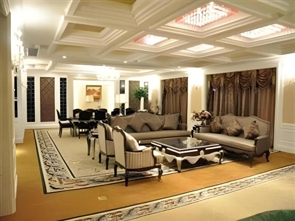 Country Garden Phoenix Hotel Yunfu