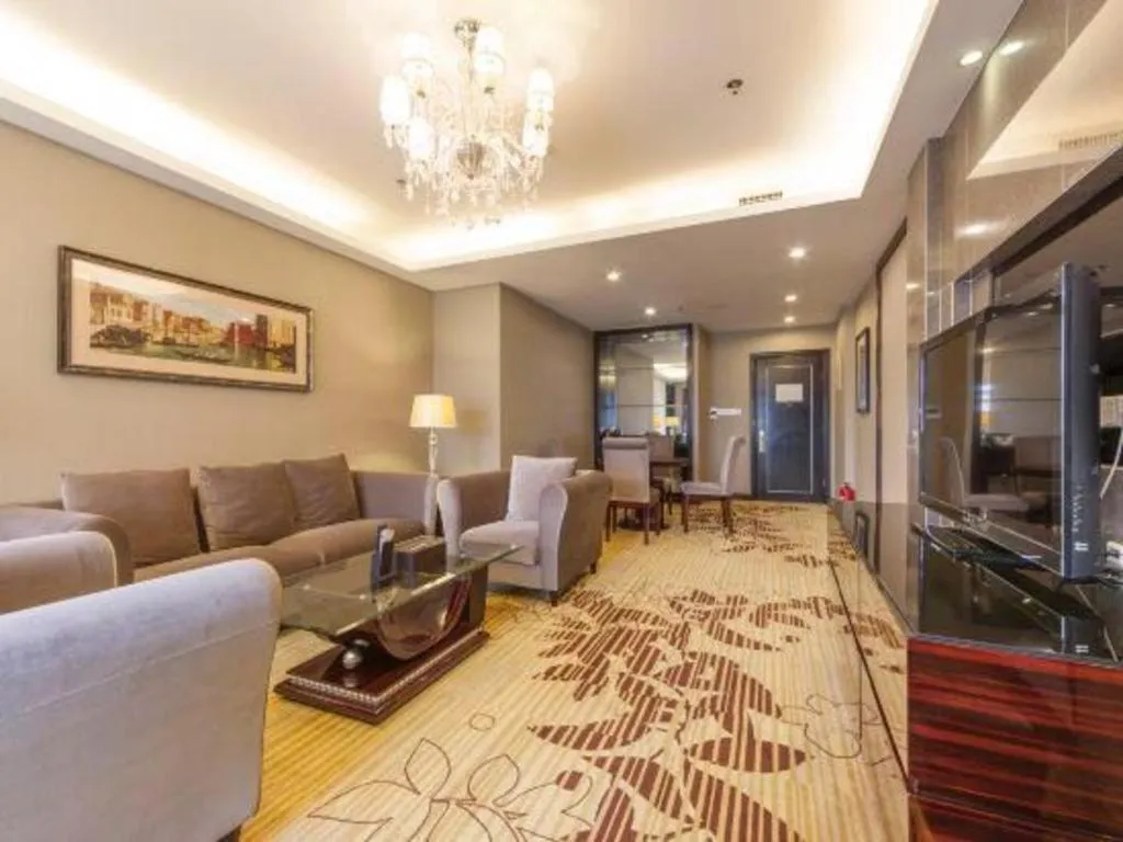 Country Garden Phoenix Hotel Yunfu