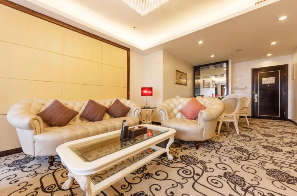 Country Garden Phoenix Hotel Yunfu