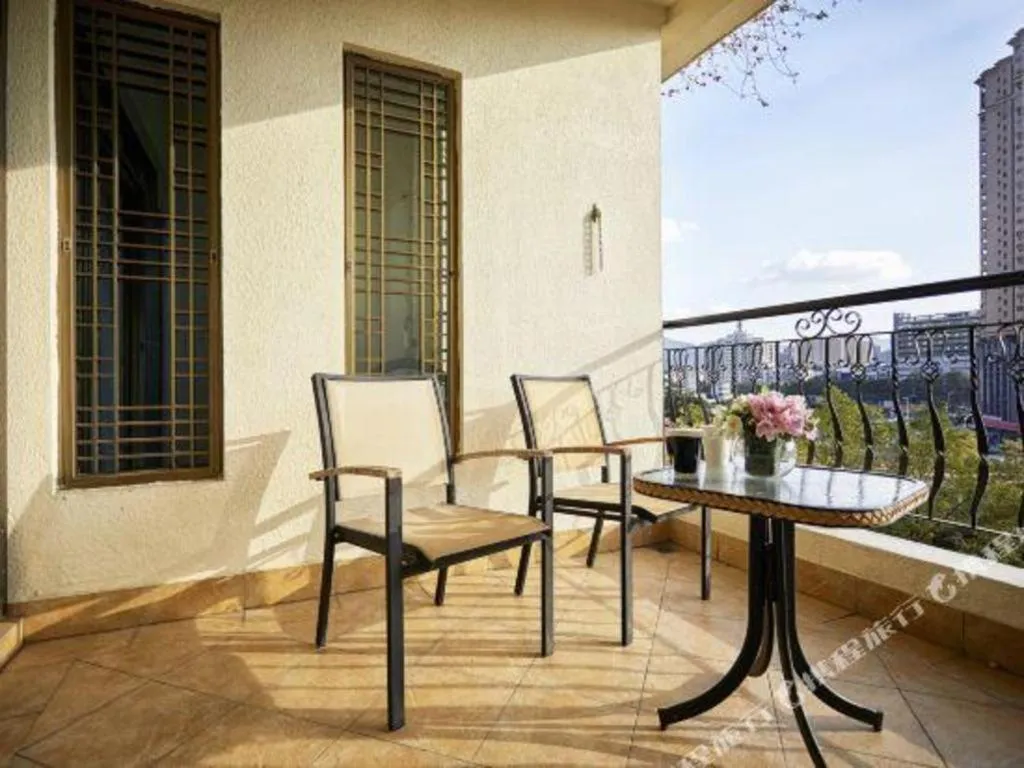 Country Garden Phoenix Hotel Yunfu