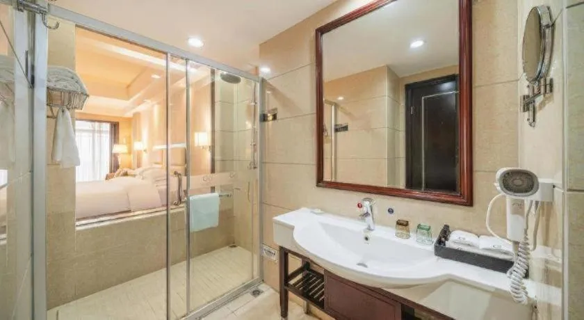 Country Garden Phoenix Hotel Yunfu