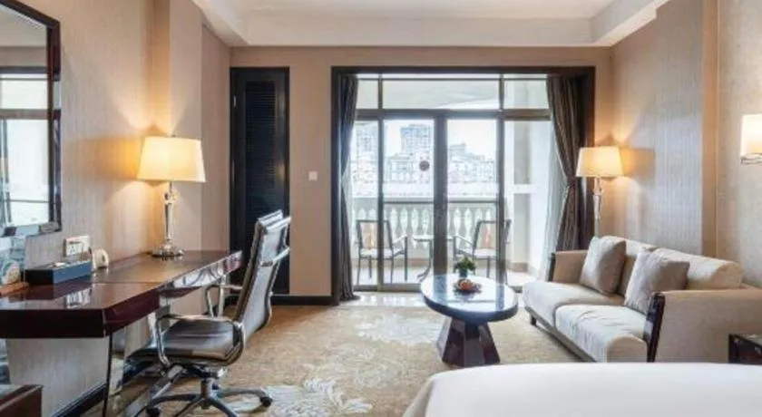 Country Garden Phoenix Hotel Yunfu