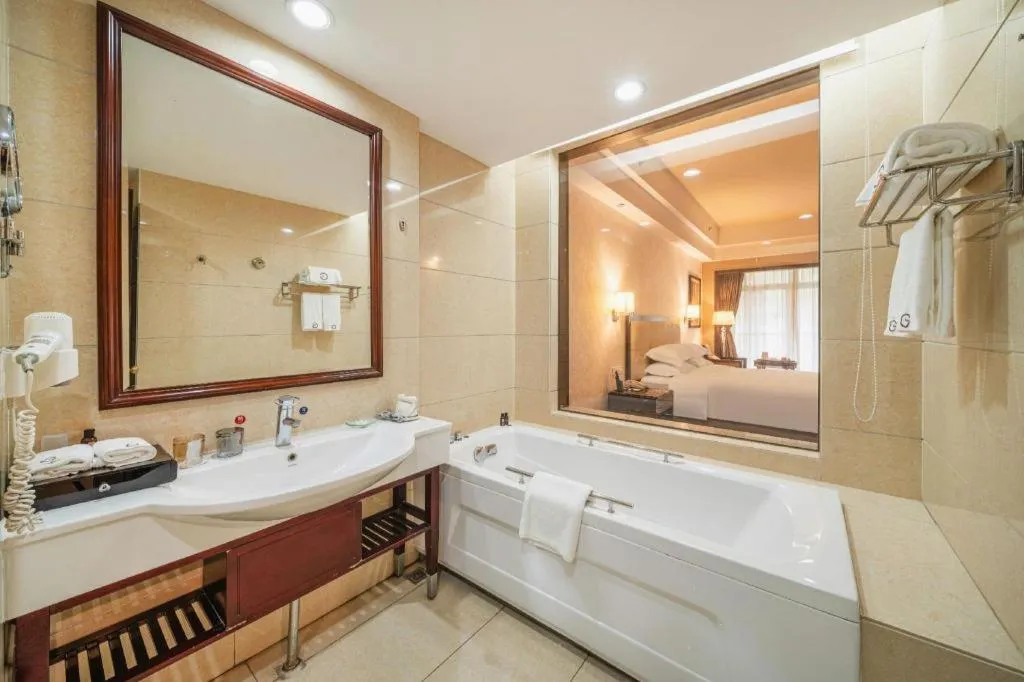 Country Garden Phoenix Hotel Yunfu