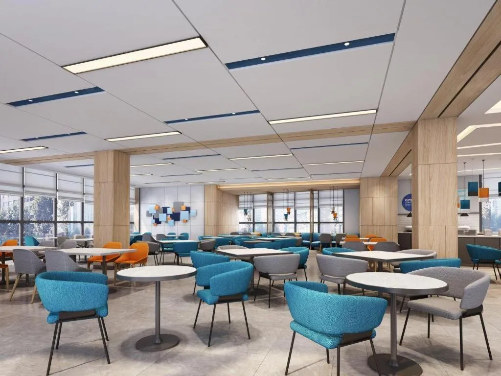 Holiday Inn Express Shenzhen North Station By IHG