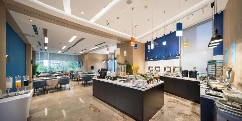Holiday Inn Express Shenzhen North Station By IHG