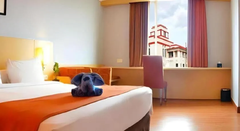 Bed in Hotel Horison Arcadia Heritage Surabaya