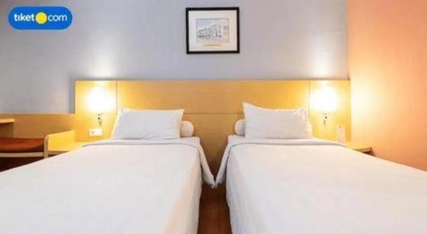 Bed in Hotel Horison Arcadia Heritage Surabaya