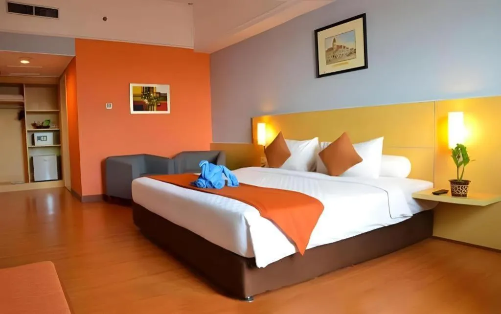 Bed in Hotel Horison Arcadia Heritage Surabaya
