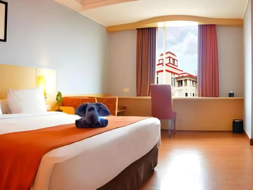 Bed in Hotel Horison Arcadia Heritage Surabaya