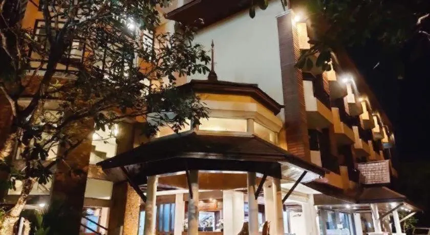 khaoyai lumtakong hotel