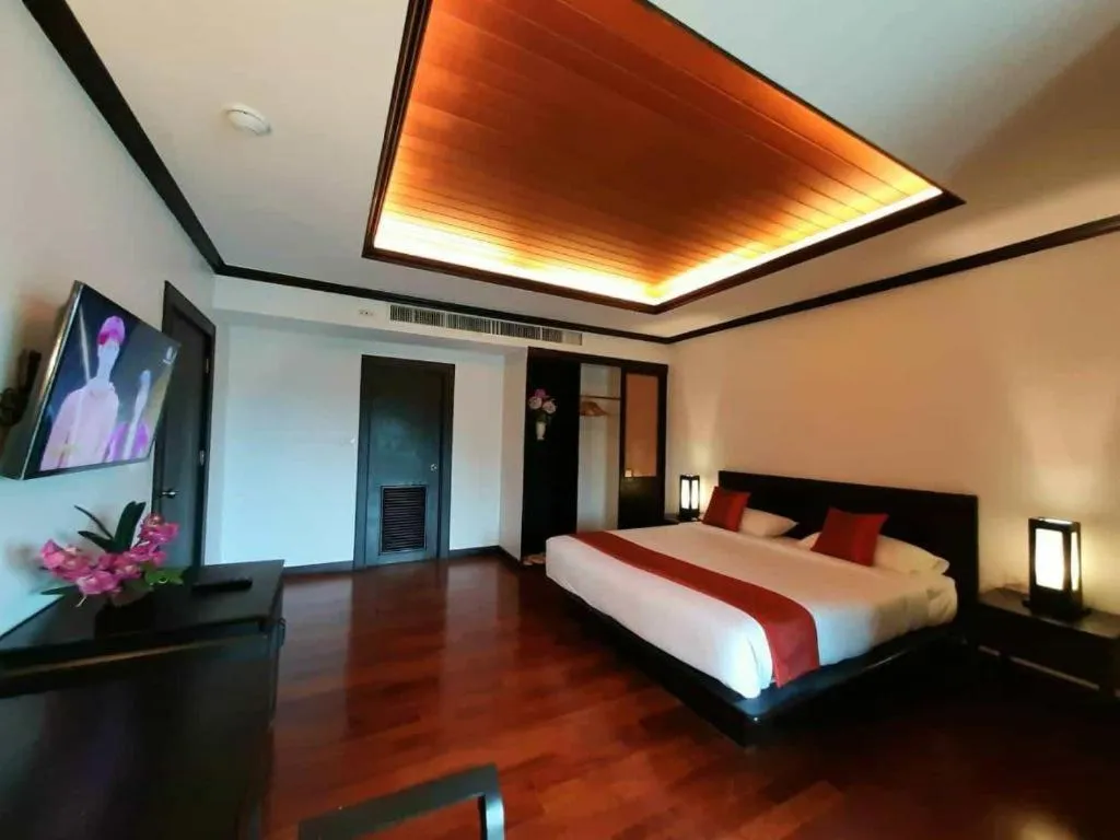 Bed in khaoyai lumtakong hotel