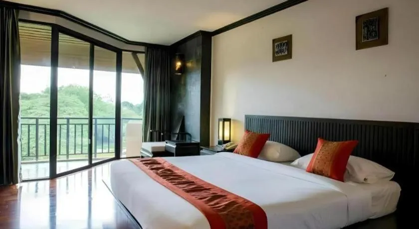 Bed in khaoyai lumtakong hotel