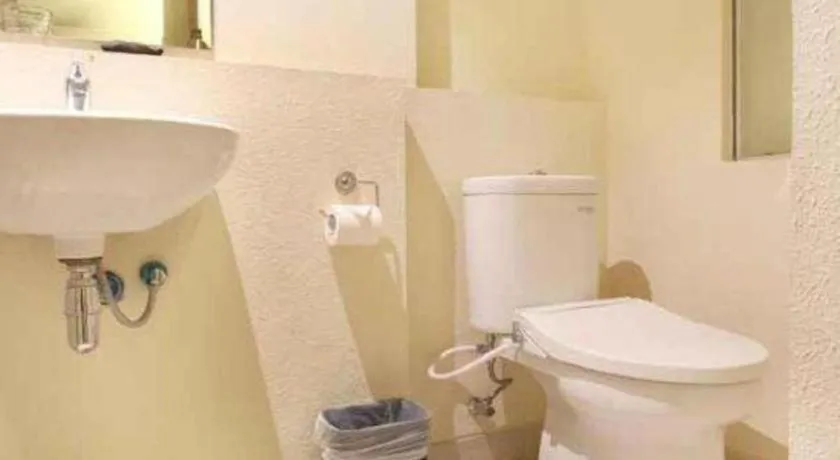 Nite and Day Batam Jodoh Square