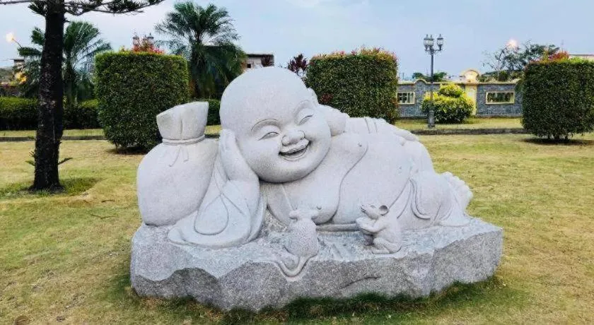 Nite and Day Batam Jodoh Square