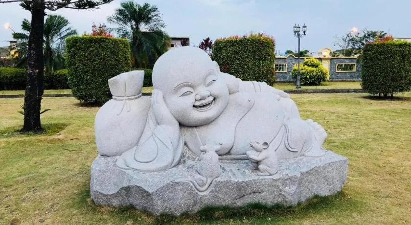 Nite and Day Batam Jodoh Square